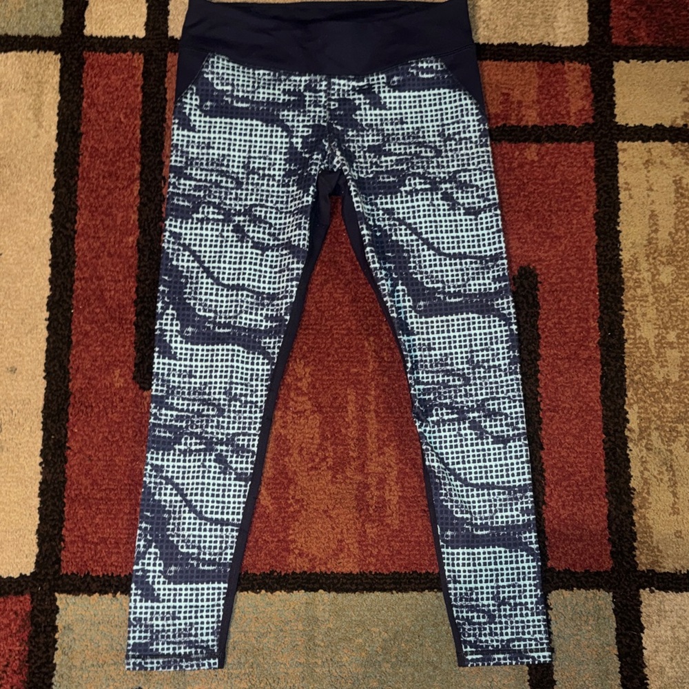 Womens Under Armour HeatGear‎ Compression Cropped Leggings